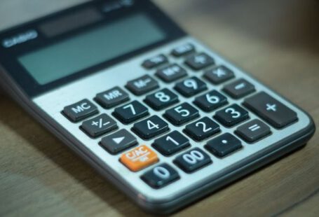 Valuation Calculator - Calculadora